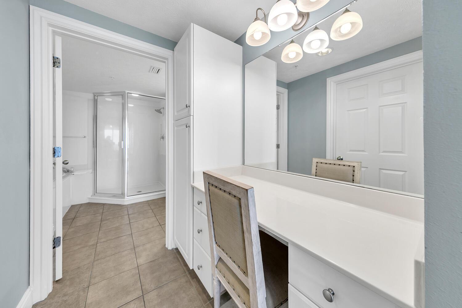 Majestic Towers 2-1509 Apartment *
