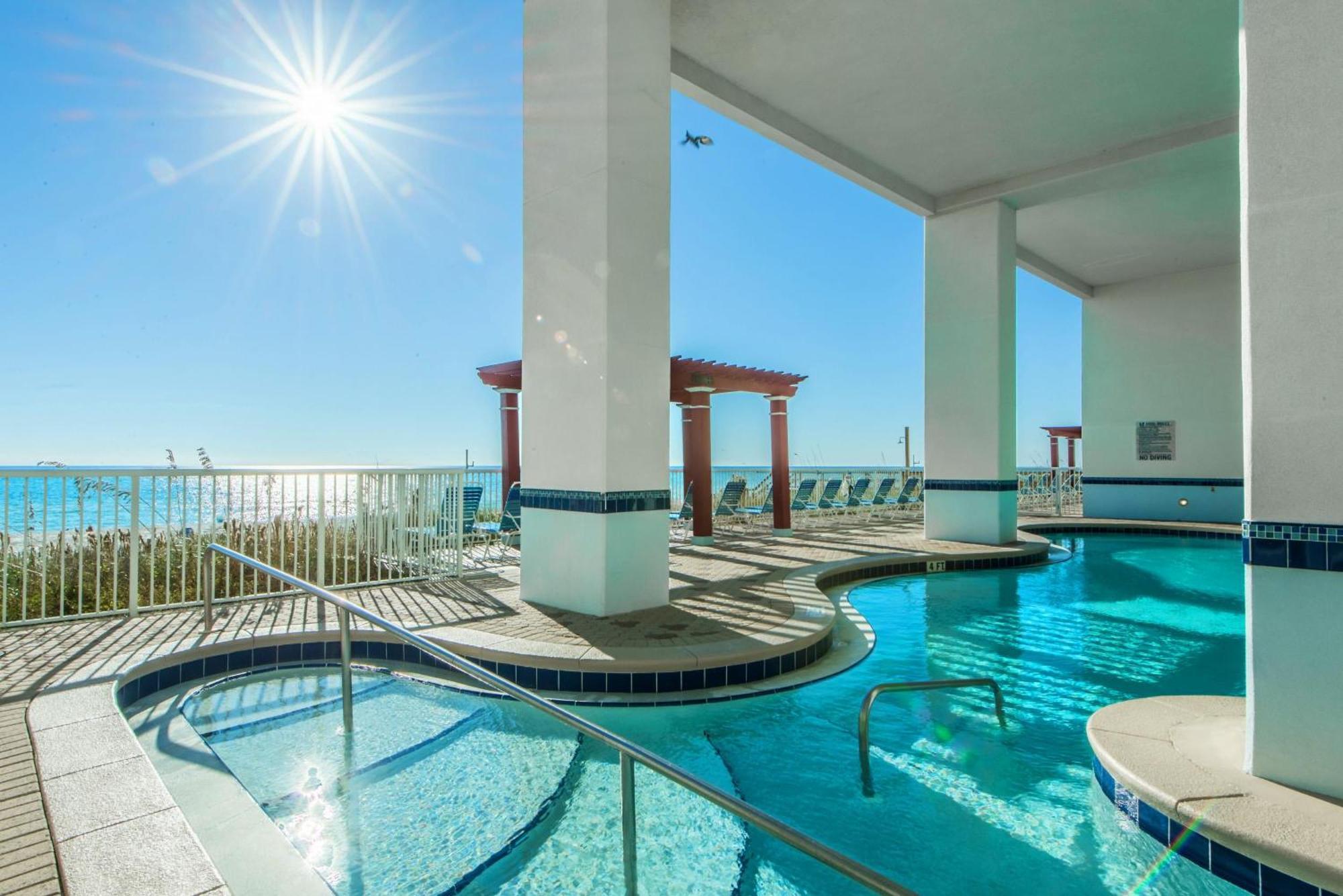 Majestic Towers 2-1509 Apartment
